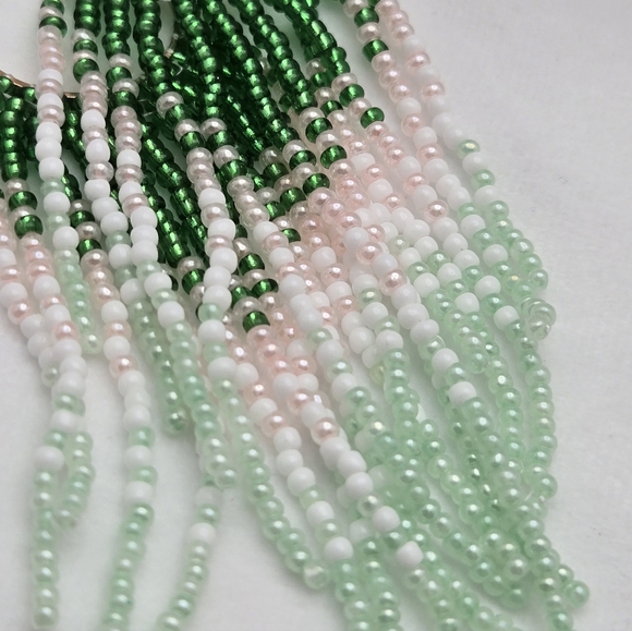 ✨3/$20✨ Handmade Gold Hoop Seed Bead Earrings Green Pink White Minimalist - Picture 12 of 12